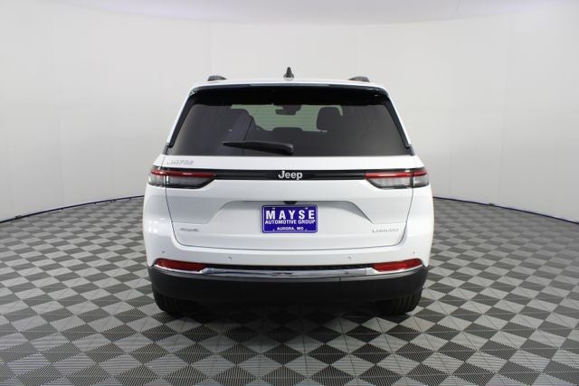 2026 Jeep Grand Cherokee Laredo