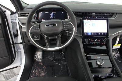 2027 Jeep Grand Cherokee Laredo X