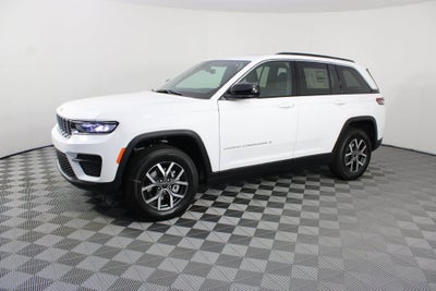 2027 Jeep Grand Cherokee Laredo X