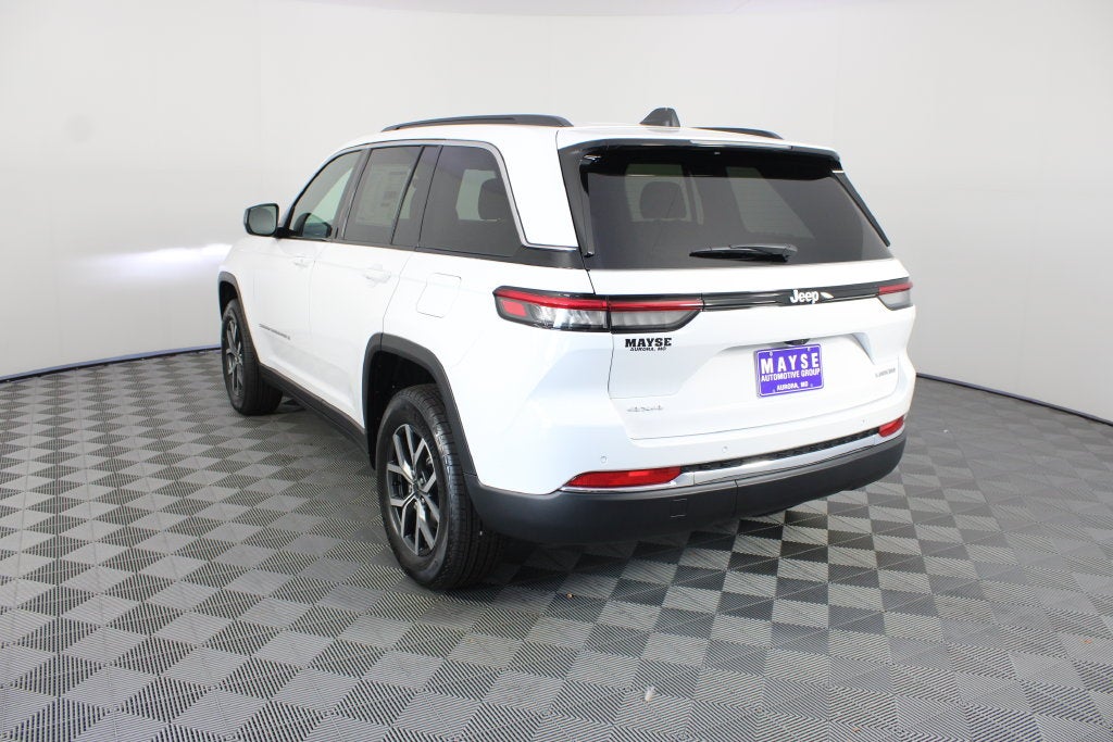 2027 Jeep Grand Cherokee Laredo X