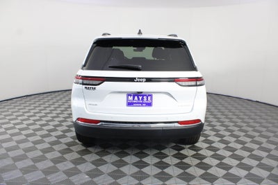 2027 Jeep Grand Cherokee Laredo X
