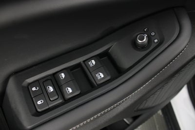 2027 Jeep Grand Cherokee Laredo