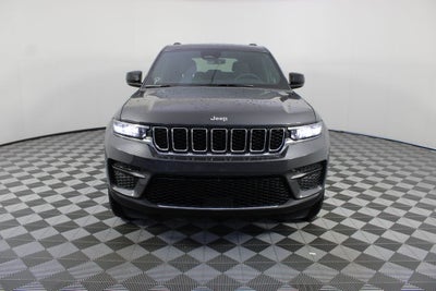 2026 Jeep Grand Cherokee Laredo