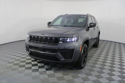 2026 Jeep Grand Cherokee Laredo