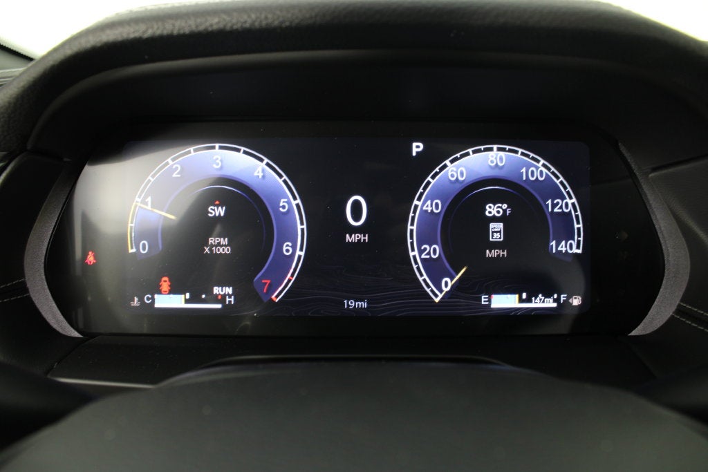 2027 Jeep Grand Cherokee Laredo Altitude