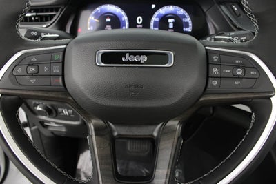 2027 Jeep Grand Cherokee Laredo Altitude
