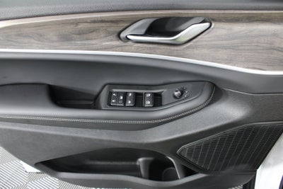 2027 Jeep Grand Cherokee Laredo Altitude