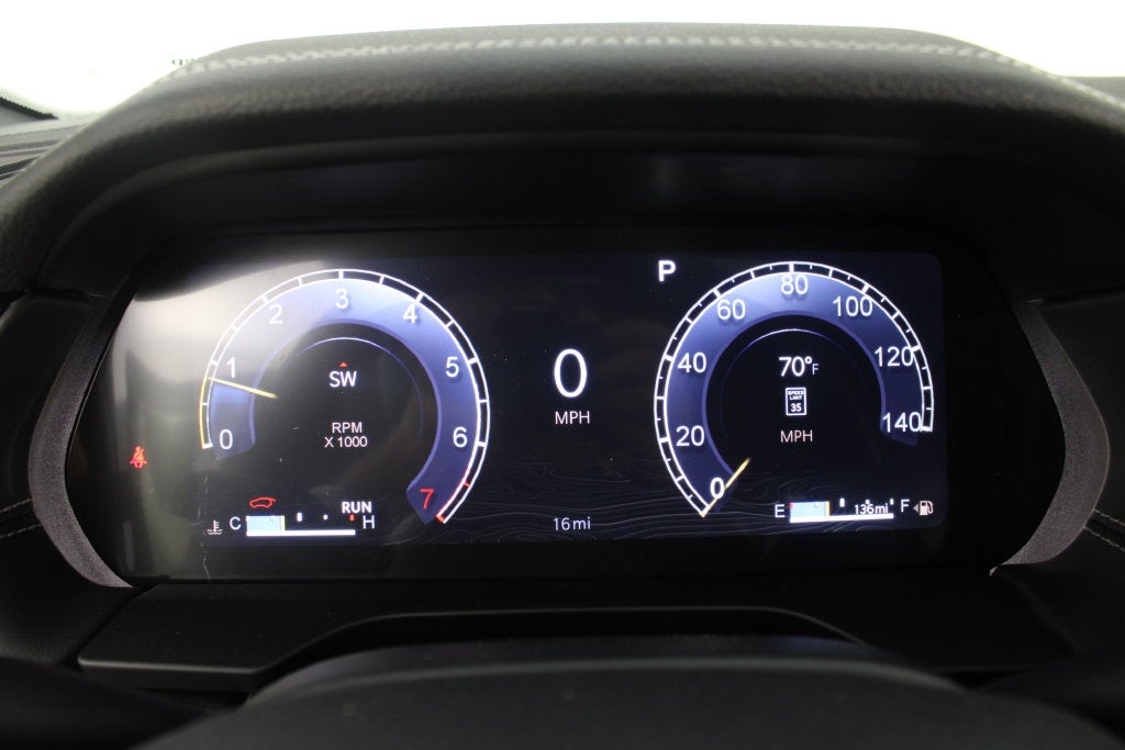 2027 Jeep Grand Cherokee Laredo Altitude