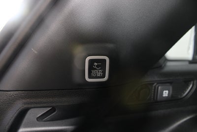 2027 Jeep Grand Cherokee Laredo Altitude