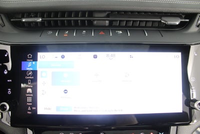 2027 Jeep Grand Cherokee Laredo Altitude