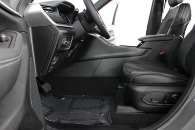 2027 Jeep Grand Cherokee Laredo Altitude