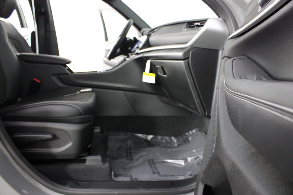 2027 Jeep Grand Cherokee Laredo Altitude