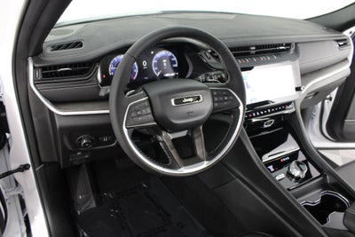 2027 Jeep Grand Cherokee Limited