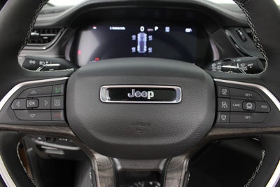 2027 Jeep Grand Cherokee Limited Reserve