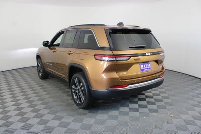 2027 Jeep Grand Cherokee Limited Reserve