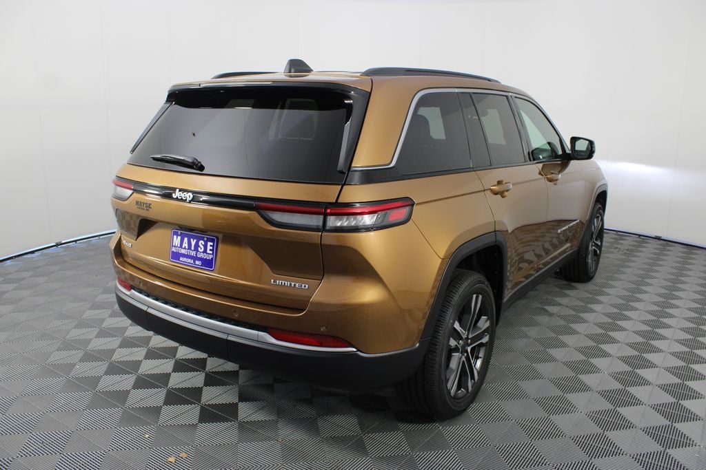 2027 Jeep Grand Cherokee Limited Reserve
