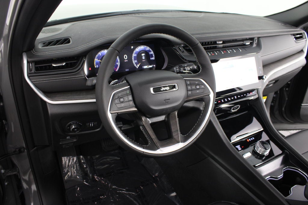 2027 Jeep Grand Cherokee Limited