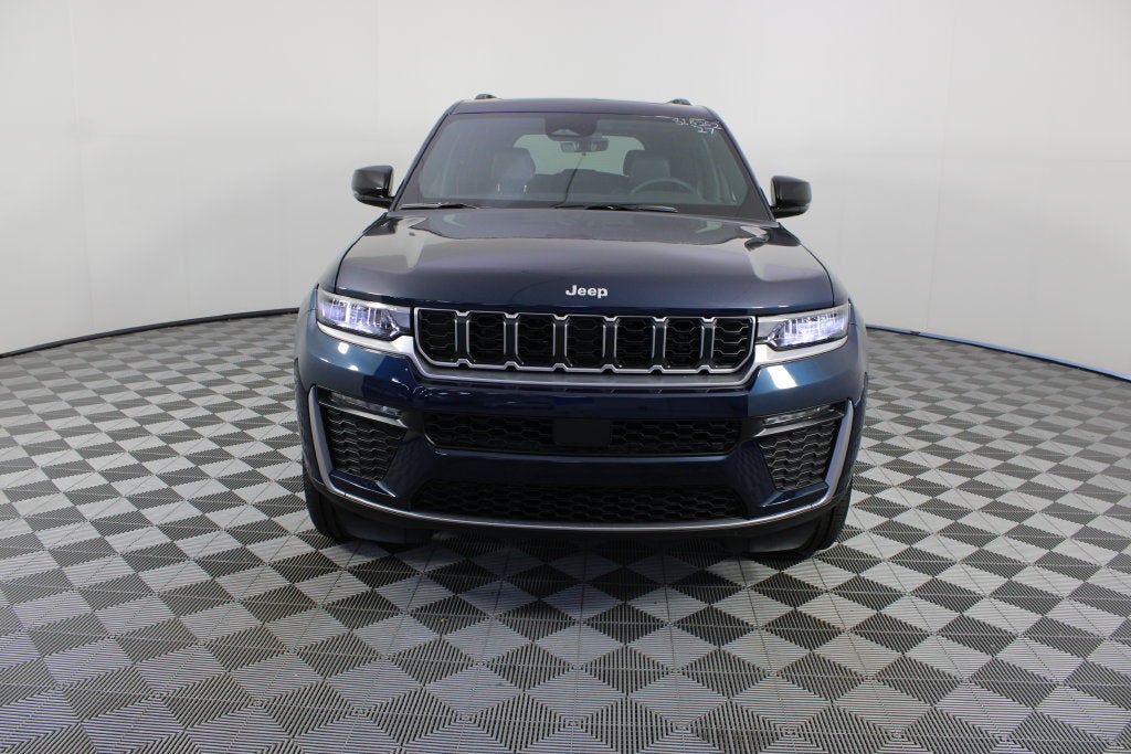 2027 Jeep Grand Cherokee Limited