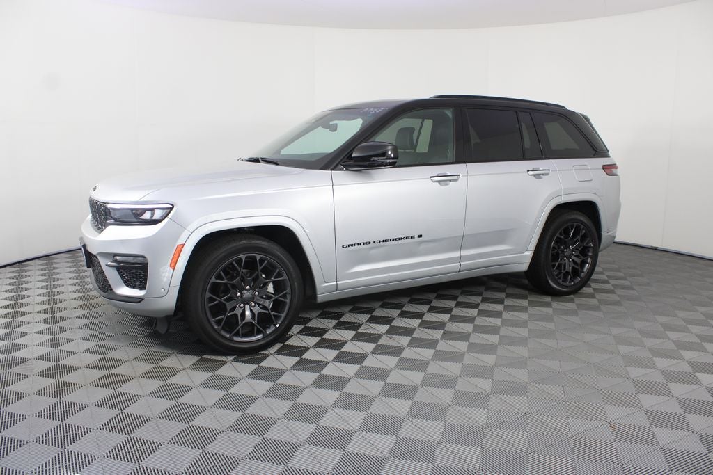 2025 Jeep Grand Cherokee Summit
