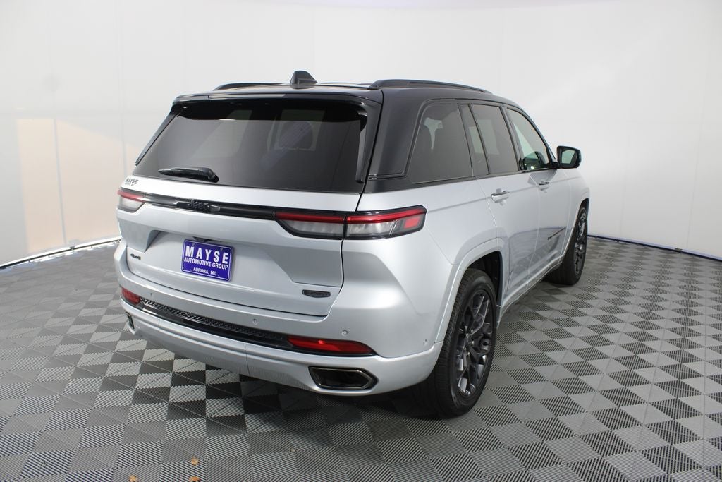 2025 Jeep Grand Cherokee Summit