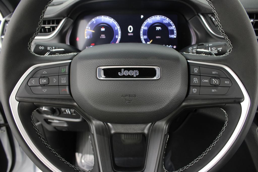 2026 Jeep Grand Cherokee L Laredo