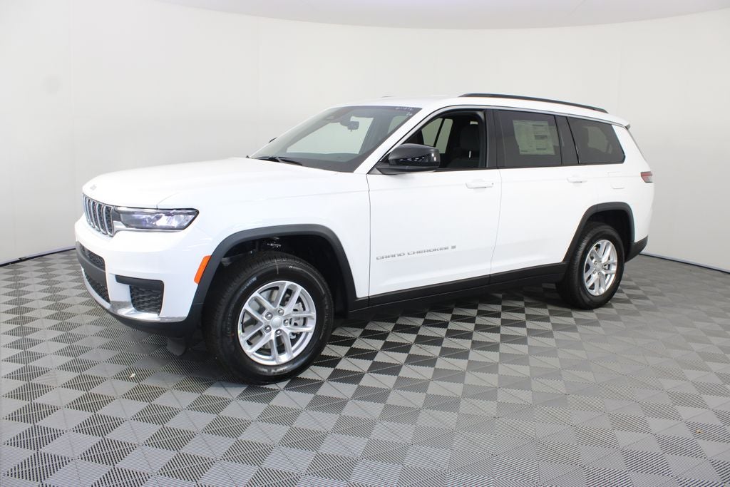 2026 Jeep Grand Cherokee L Laredo