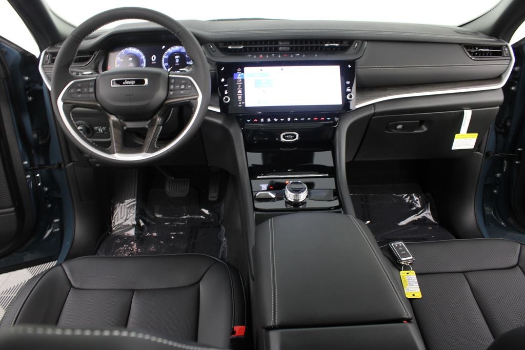 2027 Jeep Grand Cherokee L Limited
