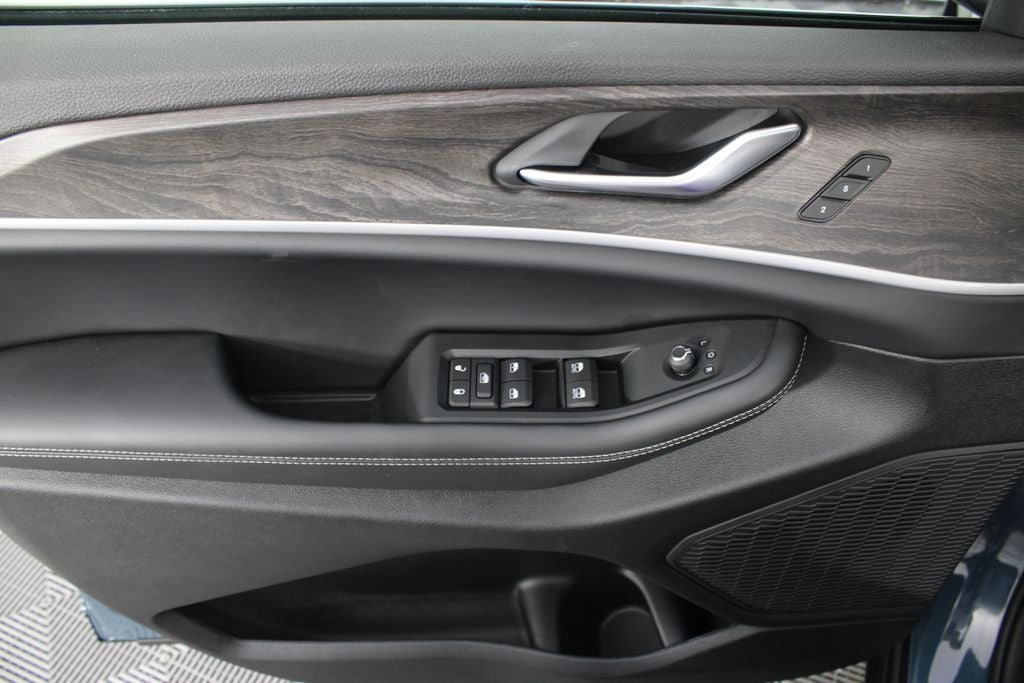 2027 Jeep Grand Cherokee L Limited