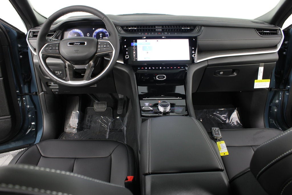 2027 Jeep Grand Cherokee L Limited