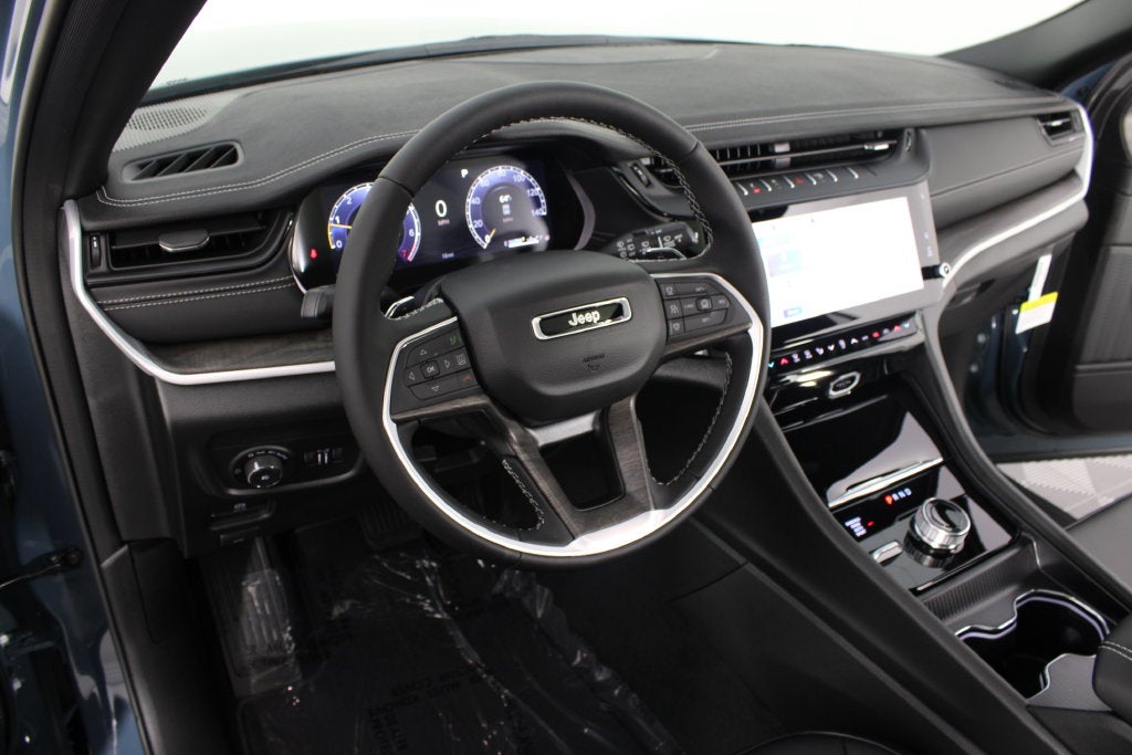 2027 Jeep Grand Cherokee L Limited