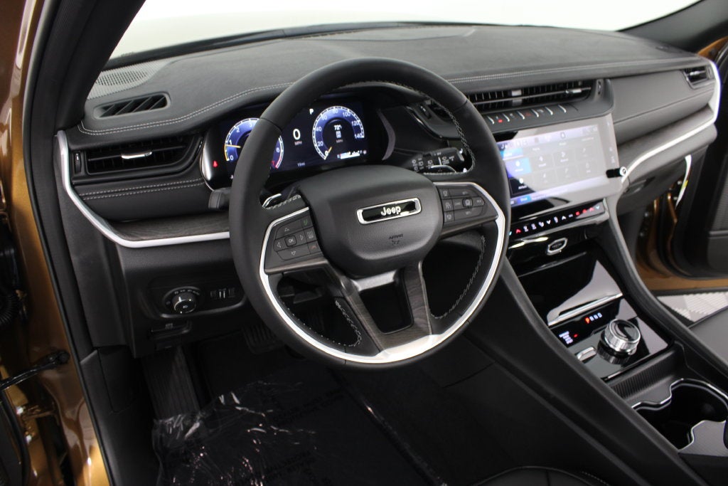 2027 Jeep Grand Cherokee L Limited