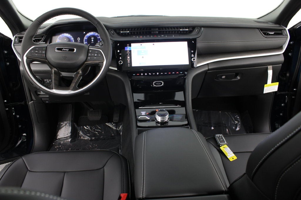 2027 Jeep Grand Cherokee L Limited