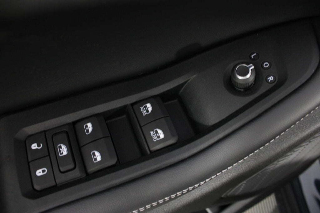 2027 Jeep Grand Cherokee L Limited