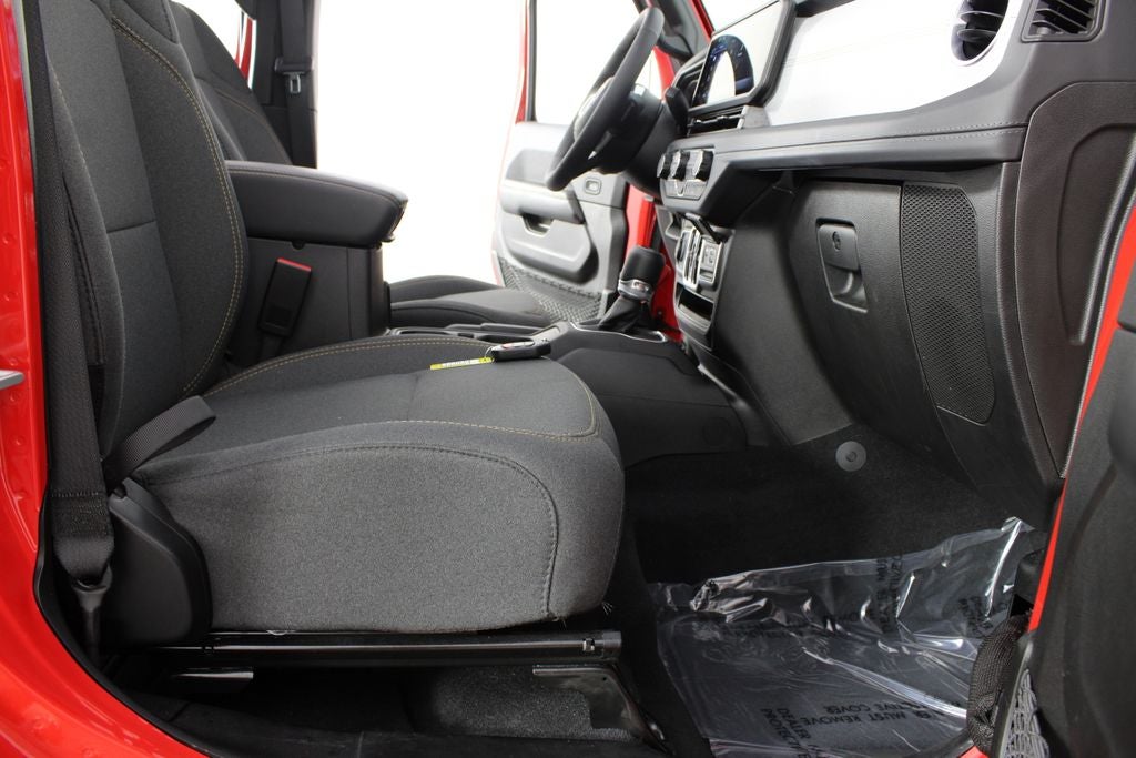 2025 Jeep Wrangler Sahara 4xe