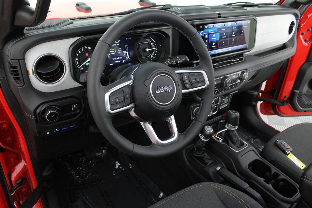 2025 Jeep Wrangler Sahara 4xe