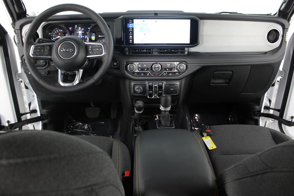 2025 Jeep Wrangler Sahara 4xe