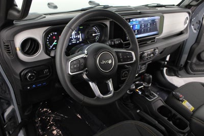 2025 Jeep Wrangler Sahara 4xe