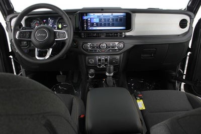 2025 Jeep Wrangler Sahara 4xe