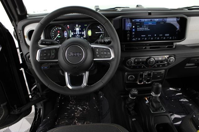 2025 Jeep Wrangler Sahara 4xe
