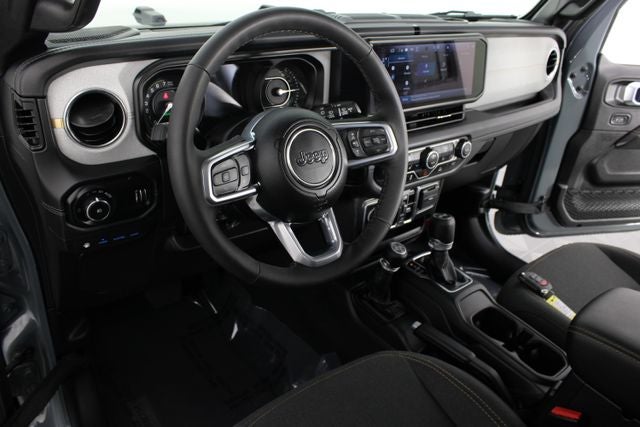 2025 Jeep Wrangler Sahara 4xe