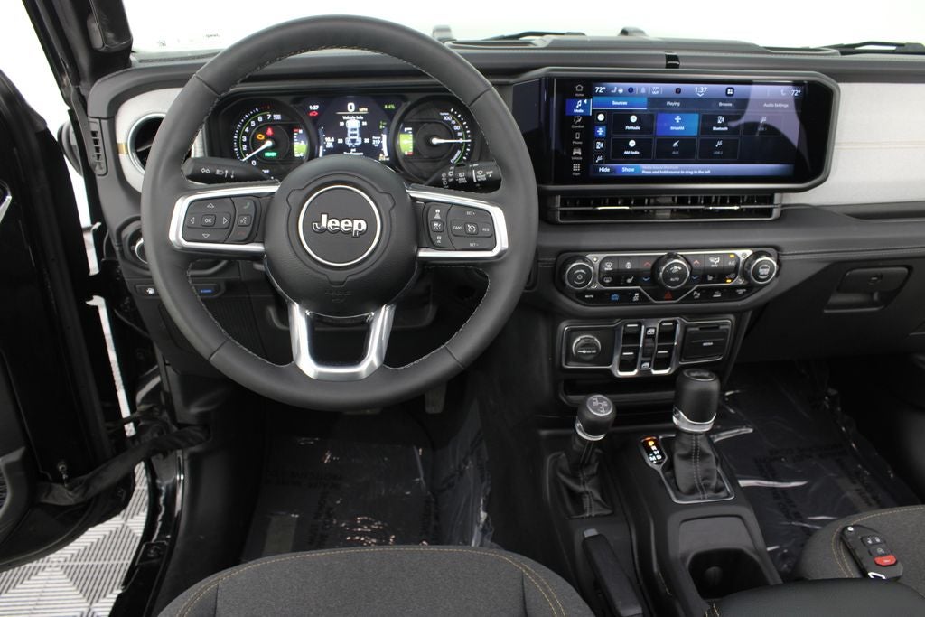 2025 Jeep Wrangler Sahara 4xe