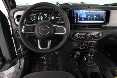 2025 Jeep Wrangler Sahara 4xe