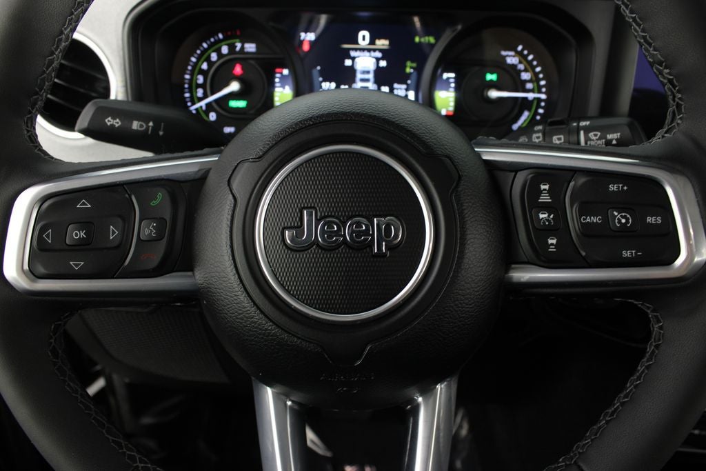 2025 Jeep Wrangler Sahara 4xe