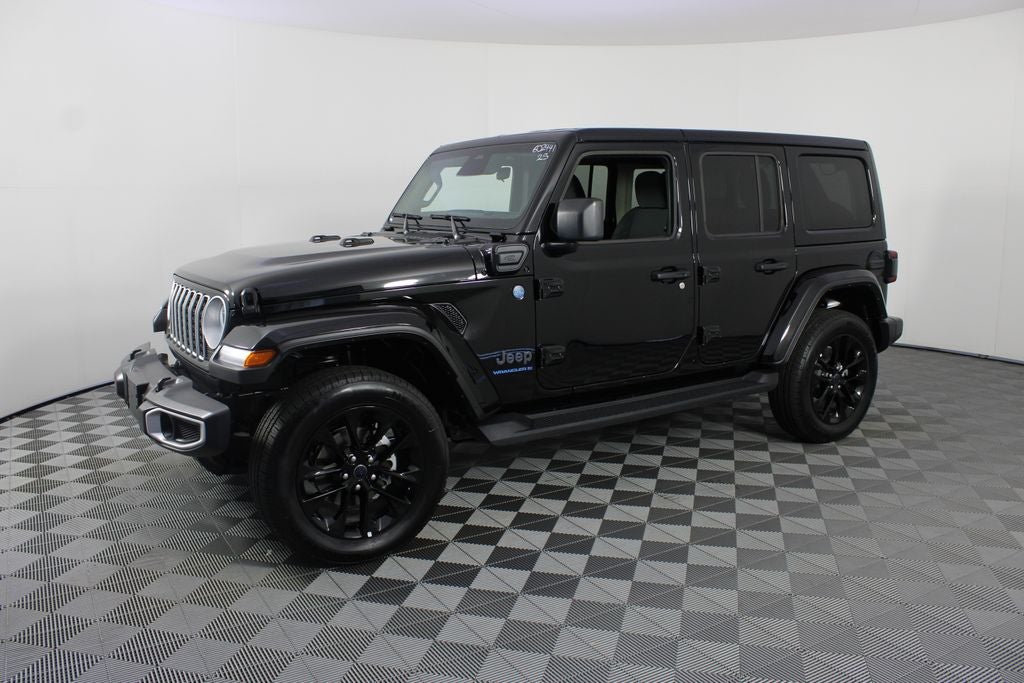2025 Jeep Wrangler Sahara 4xe