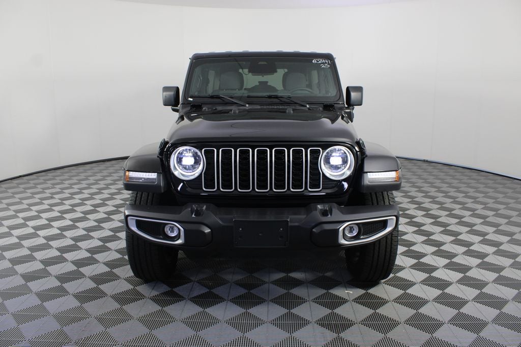2025 Jeep Wrangler Sahara 4xe