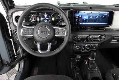 2025 Jeep Wrangler Sahara 4xe