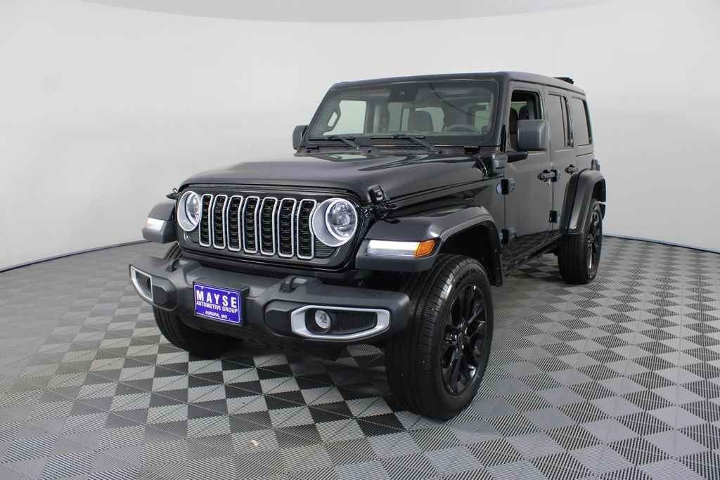 2025 Jeep Wrangler Sahara 4xe