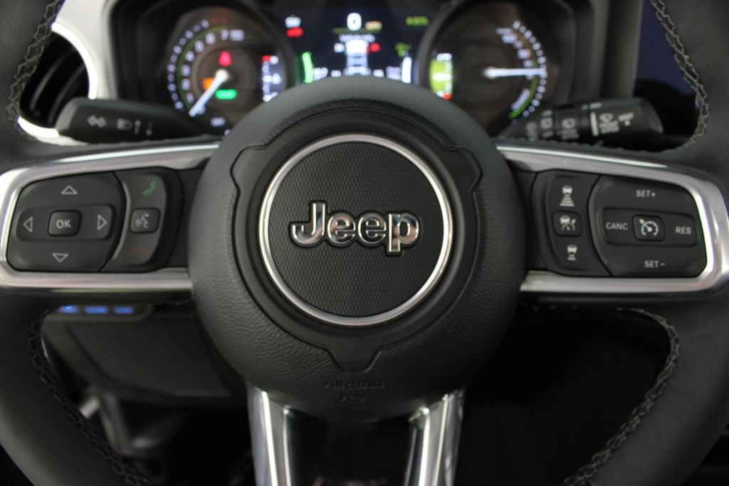 2025 Jeep Wrangler Sahara 4xe