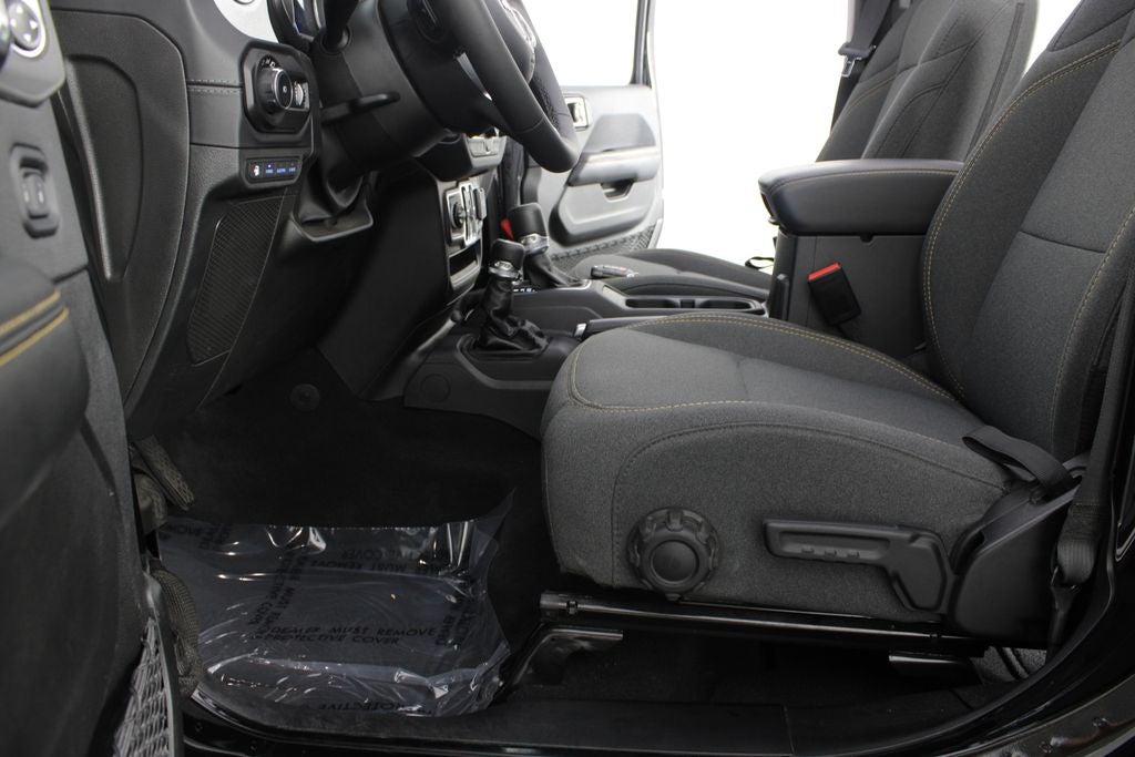 2025 Jeep Wrangler Sahara 4xe