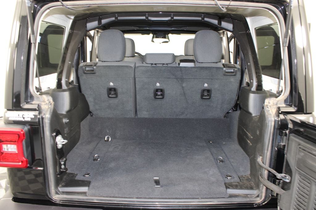 2025 Jeep Wrangler Sahara 4xe